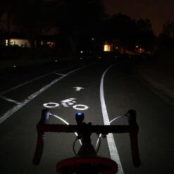 Eclairage Avant Vélo LED NiteRider Lumina Micro 900 Lumens -Magasin De Sport De Vélo eclairage avant velo led niterider lumina micro 900 lumens full 6