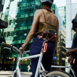 Feu Stop Arrière Vélo Automatique USB Burner Brake 3 Feu Stop Arrière Vélo Automatique USB Burner Brake -Magasin De Sport De Vélo feu stop arriere velo automatique usb burner brake full 4