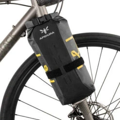 Sacoche Fourche Vélo Apidura Expedition Pour Bikepacking 4.5 L 2 Sacoche Fourche Vélo Apidura Expedition Pour Bikepacking 4.5 L -Magasin De Sport De Vélo sacoche fourche velo apidura expedition pour bikepacking 4 5 l full 3